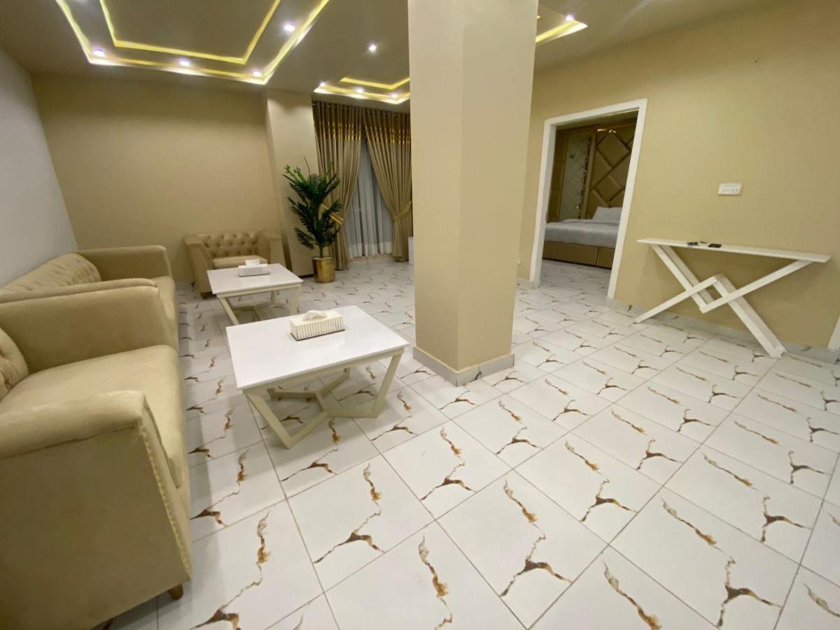 Luxe Suites Bahria Town Lahore Exteriér fotografie