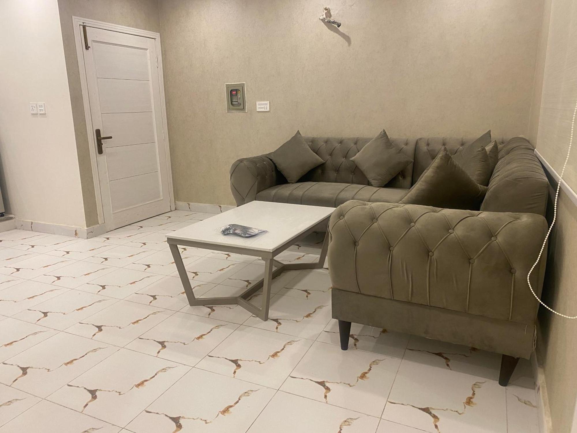 Luxe Suites Bahria Town Lahore Exteriér fotografie